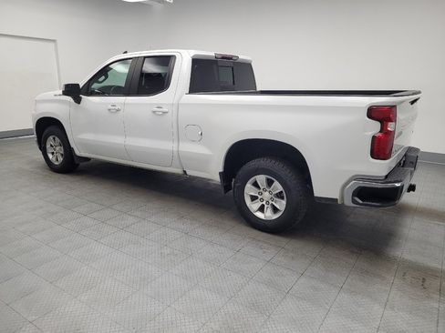 Used 2021 Chevrolet Silverado 1500 LT w/ Convenience Package II RWD image 3