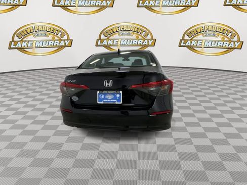 Used 2024 Honda Civic EX image 2
