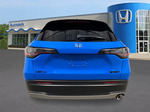 New 2026 Honda HR-V Sport image 4