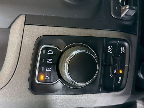 Used 2022 RAM 1500 Tradesman w/ Chrome Appearance Group image 20