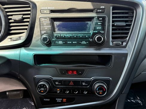 Used 2013 Kia Optima LX image 25