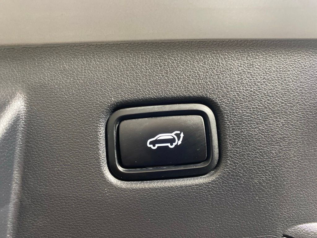 Used 2023 Hyundai Tucson Limited AWD/4WD image 31