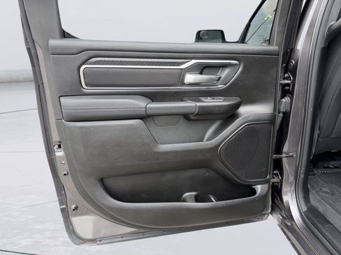 Used 2025 RAM 1500 Big Horn w/ Night Edition AWD/4WD image 17