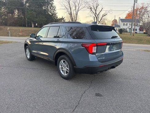 New 2026 Ford Explorer Active image 5
