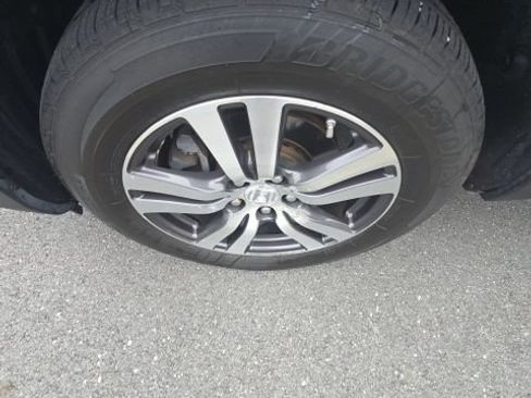 Used 2016 Honda Pilot EX-L image 11