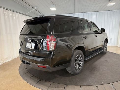 Certified 2022 Chevrolet Tahoe Z71 w/ Luxury Package AWD/4WD image 8