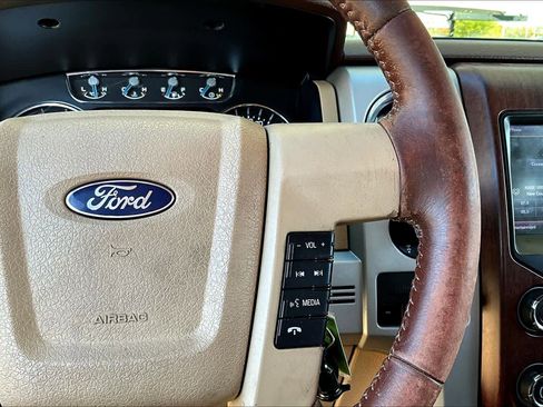 Used 2013 Ford F150 King Ranch w/ King Ranch Luxury Pkg image 24