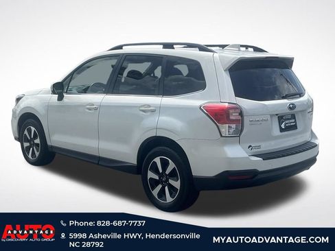 Used 2017 Subaru Forester 2.5i Limited AWD/4WD image 6