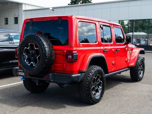 Used 2021 Jeep Wrangler Unlimited Rubicon 4xe w/ Cold Weather Group AWD/4WD image 6