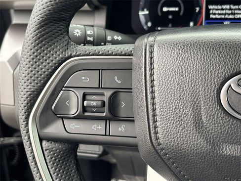 Used 2026 Toyota Tacoma TRD Sport image 33