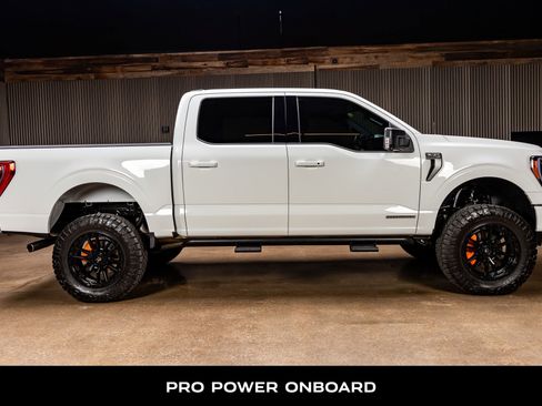 Used 2022 Ford F150 XLT w/ Equipment Group 302A High image 10