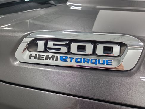 Used 2022 RAM 1500 Laramie AWD/4WD image 20