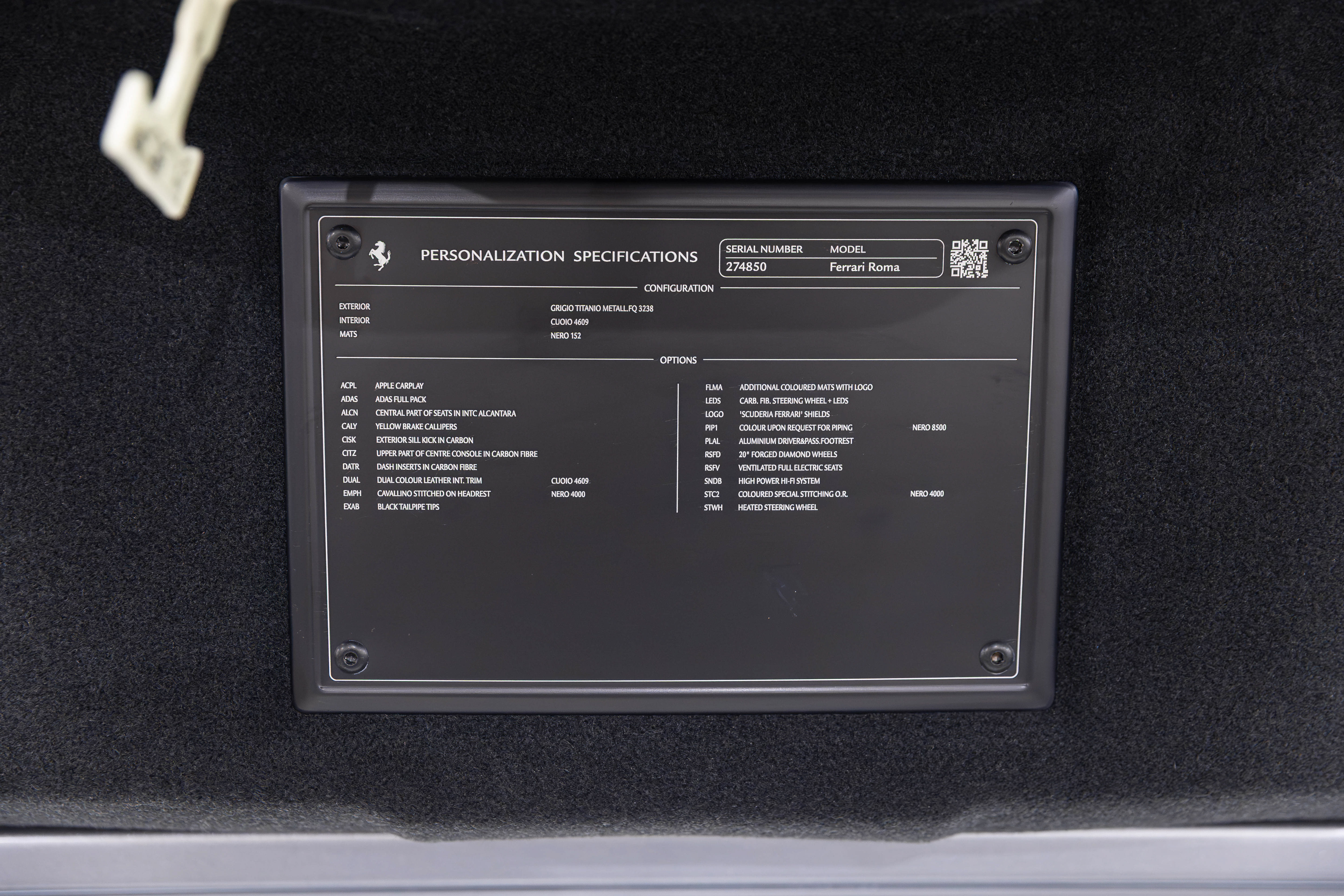 Used 2022 Ferrari Roma RWD image 36