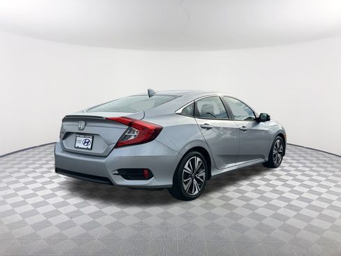 Used 2017 Honda Civic EX-T image 7