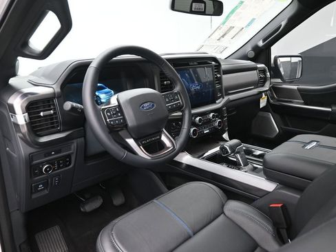 New 2025 Ford F150 Platinum w/ Equipment Group 702A High image 19