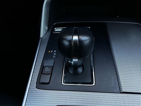 Used 2025 MAZDA CX-70 3.3 Turbo w/ Preferred Package image 25