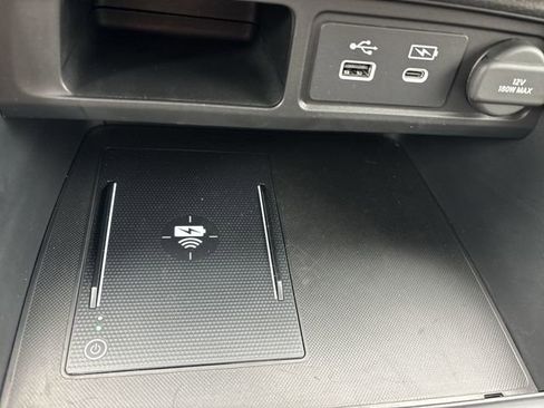 Used 2025 Honda Pilot EX-L image 24