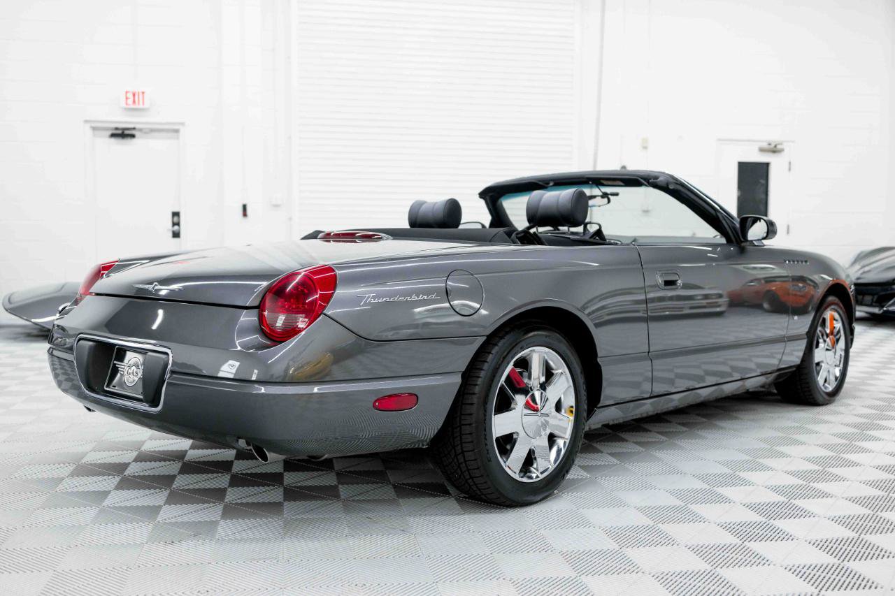 Used 2003 Ford Thunderbird RWD image 7