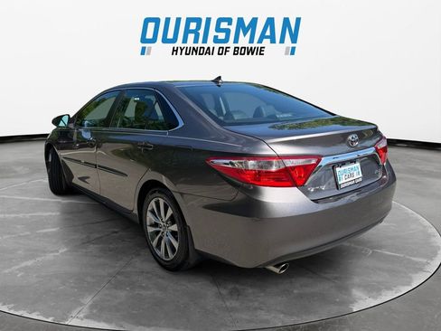 Used 2016 Toyota Camry XLE w/ Advanced Technology Package FWD image 4