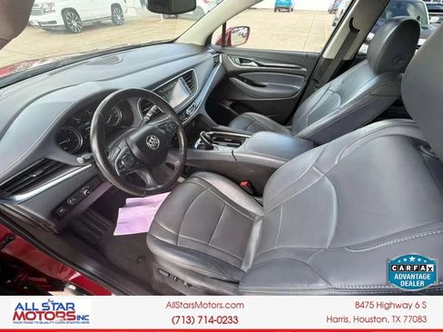 Used 2018 Buick Enclave Essence FWD image 20