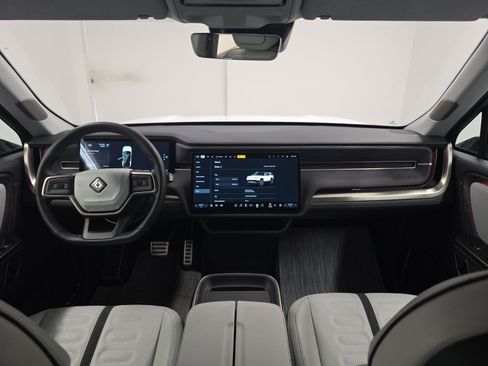 Used 2024 Rivian R1S Adventure AWD/4WD image 27