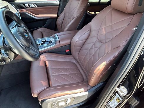 Used 2024 BMW X5 xDrive40i w/ M Sport Package AWD/4WD image 24