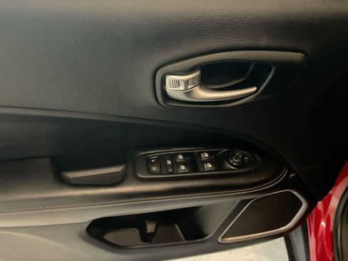 Used 2021 Jeep Compass Latitude w/ Convenience Group image 13