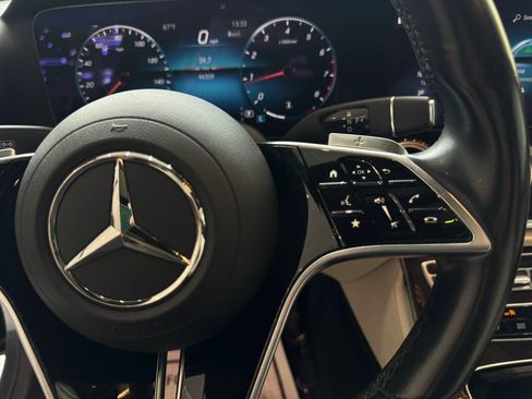 Used 2021 Mercedes-Benz E 350 4MATIC Sedan w/ Premium Package image 15