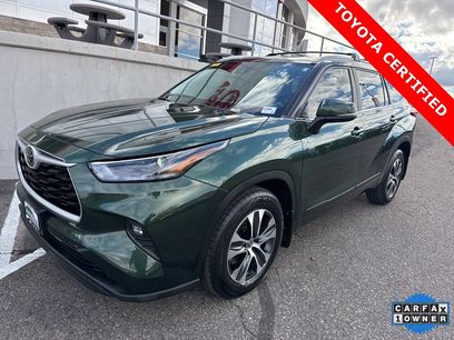 Used 2023 Toyota Highlander XLE