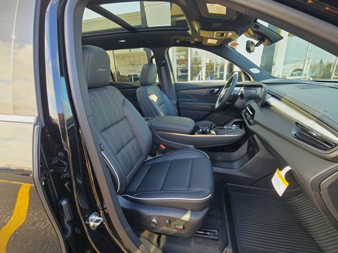 New 2026 Buick Enclave Avenir w/ Super Cruise Package image 18