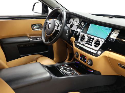 Used 2017 Rolls-Royce Ghost Series II Sedan 4D image 94