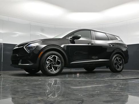 Used 2025 Kia Sportage LX FWD image 57