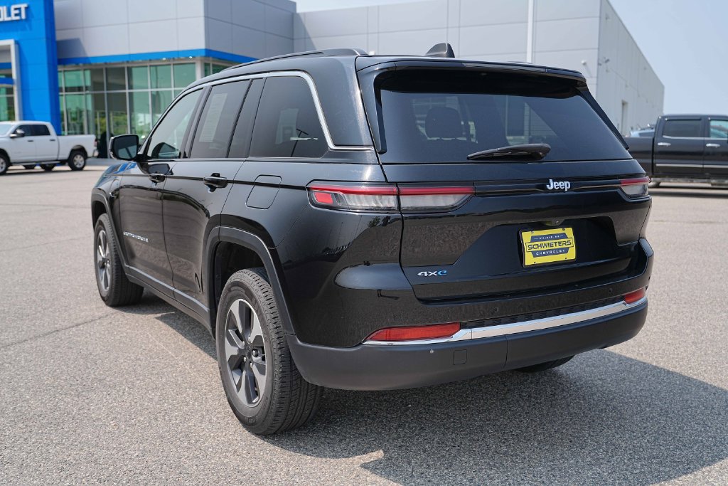 Used 2024 Jeep Grand Cherokee Limited 4xe AWD/4WD image 9