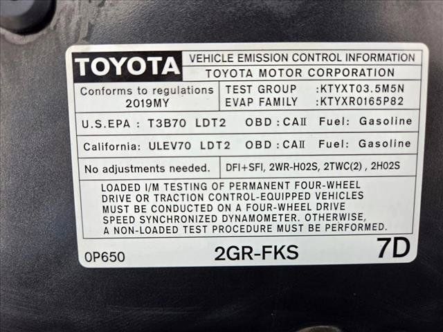 Used 2019 Toyota Tacoma TRD Sport w/ Technology Package AWD/4WD image 19