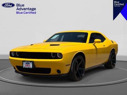 Used 2018 Dodge Challenger SXT w/ Blacktop Package