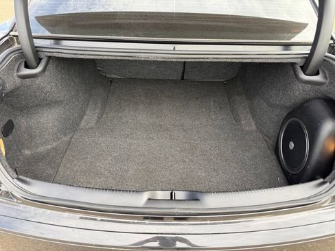 Used 2022 Chrysler 300 S RWD image 30