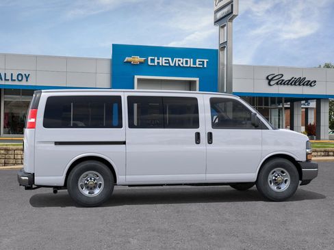 New 2024 Chevrolet Express 2500 image 31