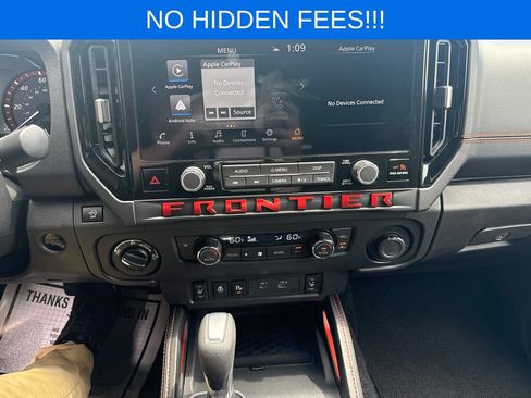 Used 2026 Nissan Frontier PRO-4X AWD/4WD image 17