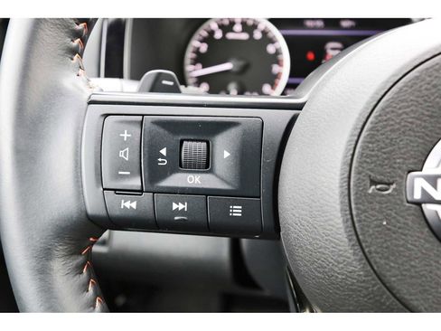 Used 2025 Nissan Pathfinder Rock Creek image 16