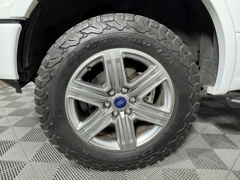 Used 2019 Ford F150 XLT w/ Equipment Group 302A Luxury image 13