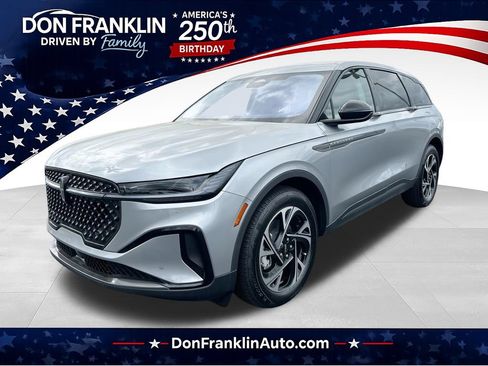 New 2026 Lincoln Nautilus Premier w/ Jet Appearance Package AWD/4WD image 1