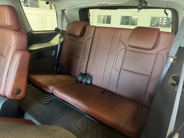 Used 2019 Chevrolet Tahoe Premier w/ Premier Plus Edition AWD/4WD image 37