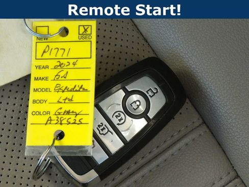 Used 2024 Ford Expedition Limited image 44