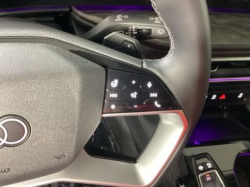 Certified 2025 Audi Q5 Premium Plus w/ Premium Plus image 31