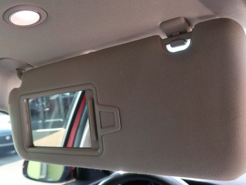 Used 2021 Genesis G70 3.3T image 40