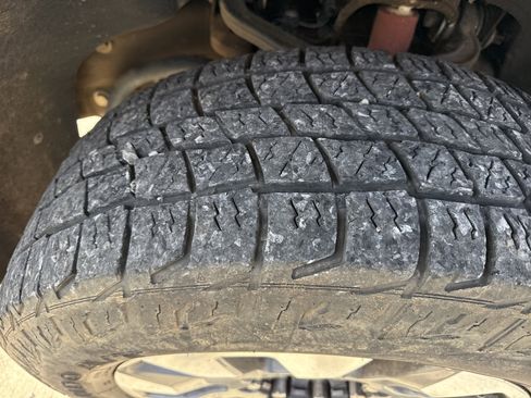 Used 2024 Chevrolet Silverado 2500 Custom w/ Custom Value Package image 32