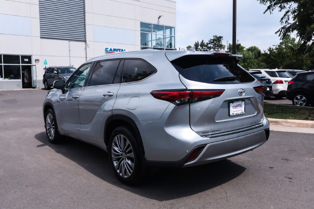 Used 2020 Toyota Highlander Platinum AWD/4WD image 9