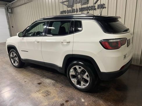 Used 2019 Jeep Compass Limited image 5