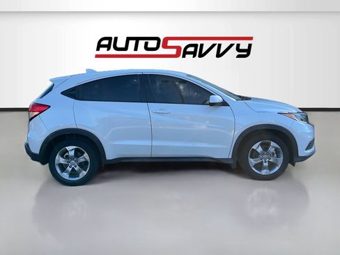 Used 2022 Honda HR-V LX image 8