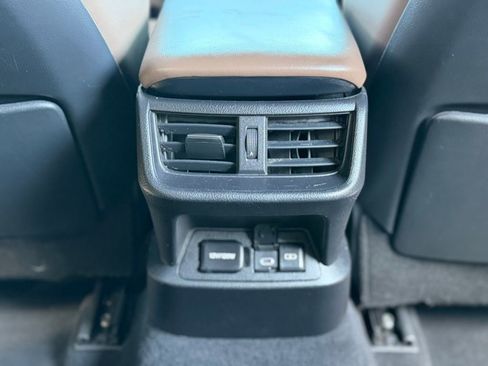 Used 2025 Lexus ES 300h w/ Premium Package image 51